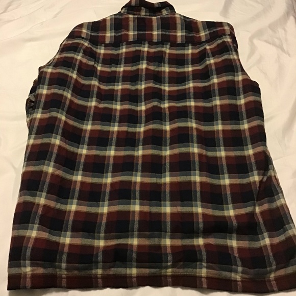 L.L. Bean fleece Lined Flannel Teddy Flannel - Picture 8 of 8